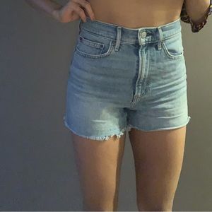 Aritzia Denim Forum Arlo Shorts size 27